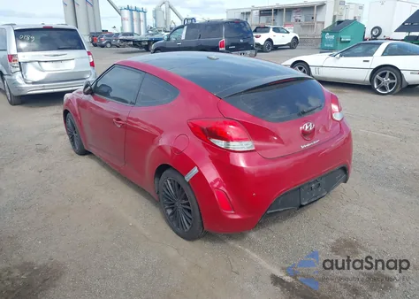 2012 Hyundai Veloster Base W/Red/Black из США, поврежденный, VIN KMHTC6AD8CU053904